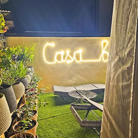 Casa Bianca Terrace View * לואינו